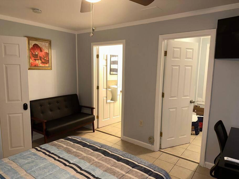 Like 4-Star Hotel, But Cheaper! Pawtucket Exterior foto
